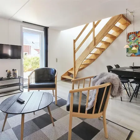Leilighet Nase - 2km From The Sea By Interhome *
